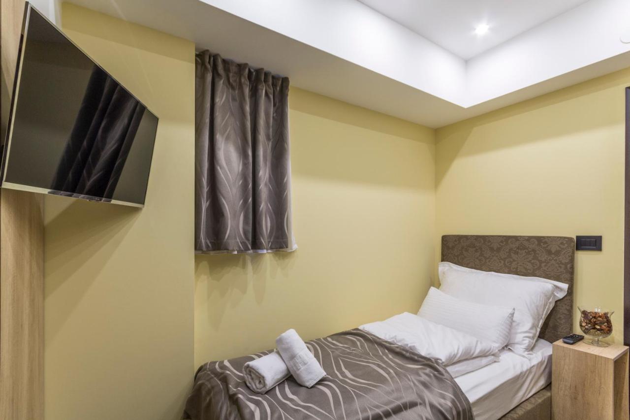 Madison Inn Suites - Wilson'S Square Bělehrad Pokoj fotografie